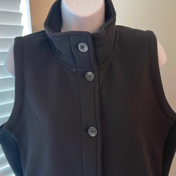 WOOLRICH Fleece Lined Vest Size Medium - Picture 2 of 10